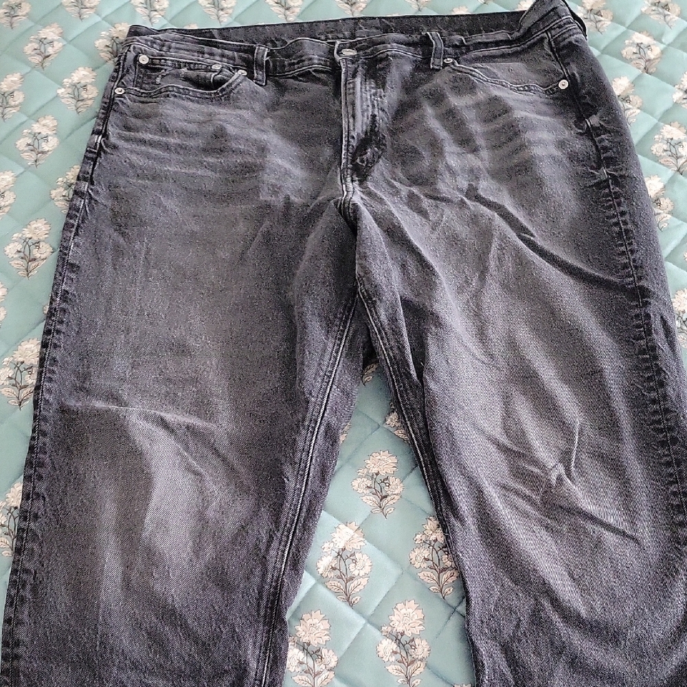 American Eagle Outfitters Dark Gray Relaxed Jeans